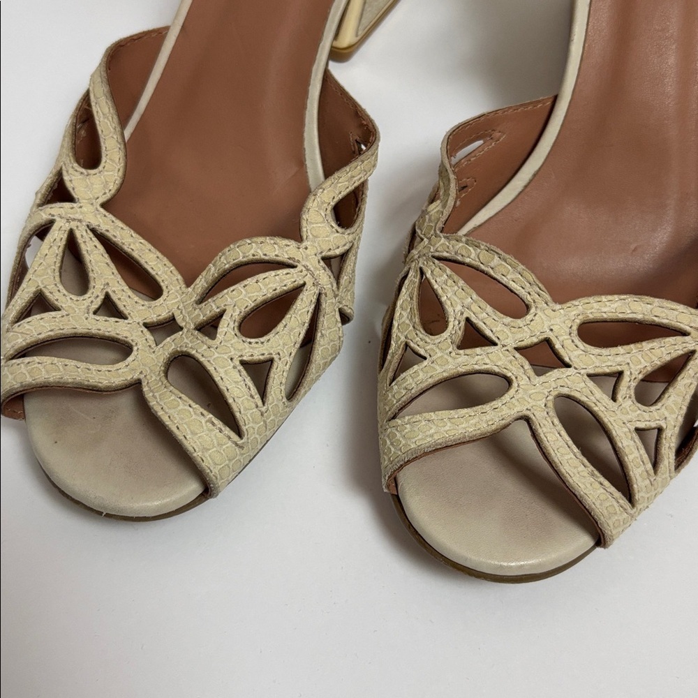 Klub Nico Elegant Beige Women's Chunky Cutout Heels - 10 - Picture 3 of 15